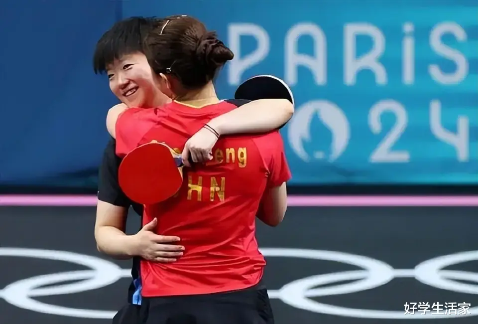 看了黄晓明发红包祝贺表妹陈梦夺金!才明白明星艺人对亲人有多好