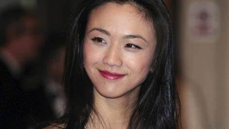 热镀丨汤唯兴奋地通知男友：《色·戒》得奖了，田雨：我们分手吧