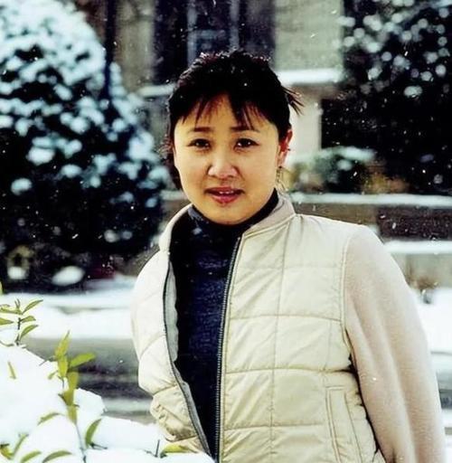 梁冠华:曾因太胖没戏演,但却被导演妻子倒追,39岁靠狄仁杰走红