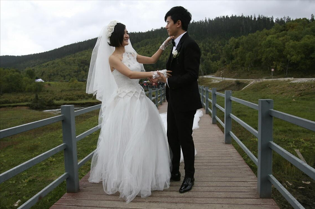 张杰和谢娜的故事告诉我们,踏实生活才能收获幸福