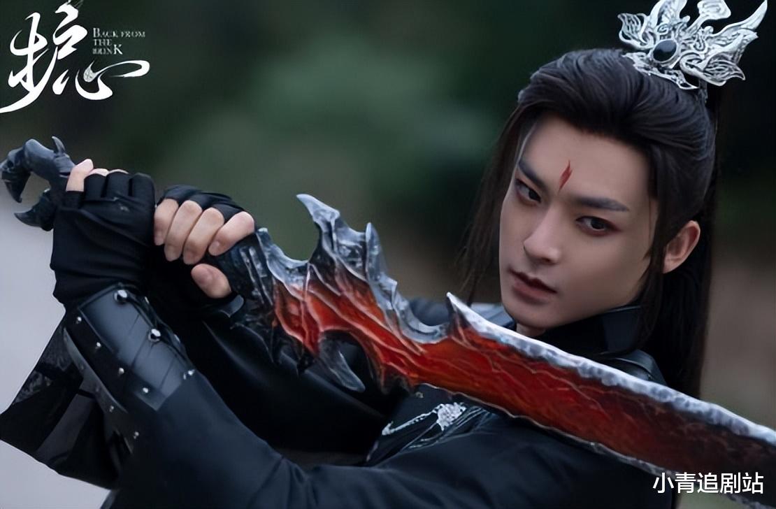 赵丽颖新剧《与凤行》定档,看到热搜,我这颗放下的心又悬了起来