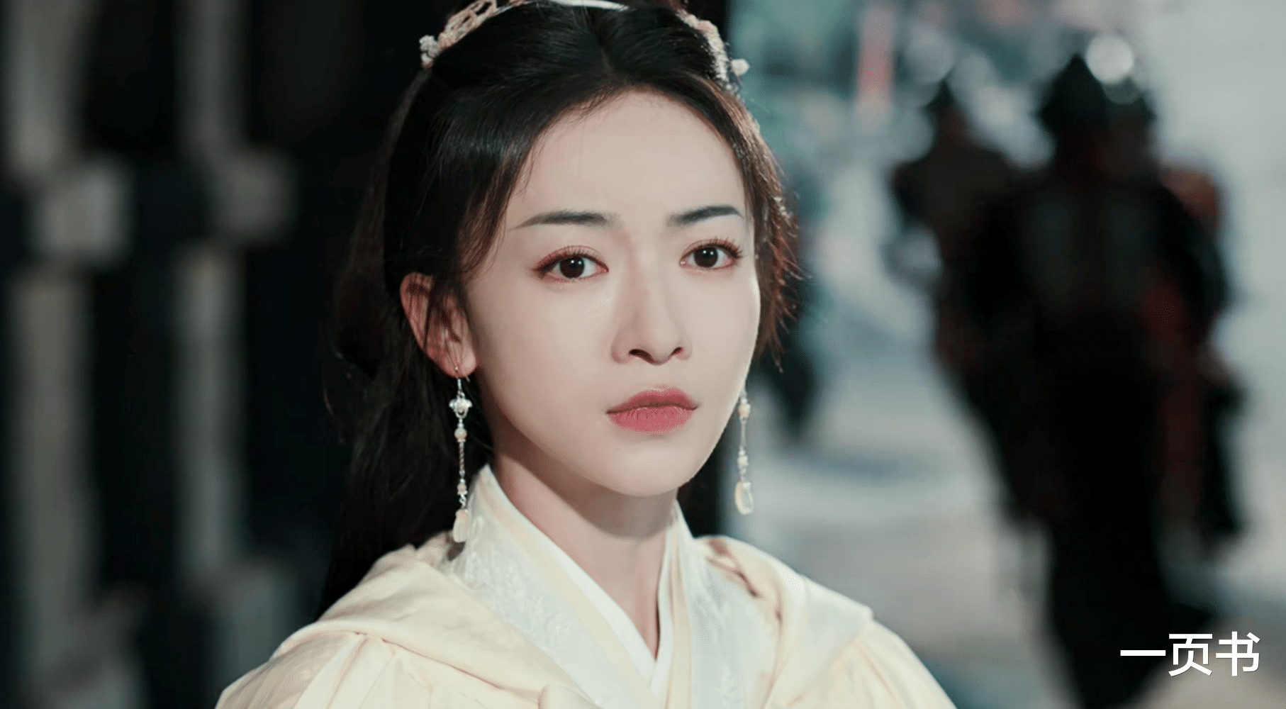 《春花焰》首播:疯批慕容璟和,复仇眉林,观众评价“一针见血”