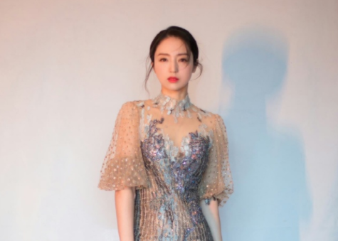 41岁佟丽娅游客照美到爆,离婚之后,她脸上都洋溢着幸福的微笑