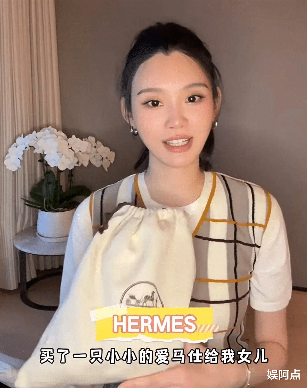 奚梦瑶六一节送女儿爱马仕包包，3岁Romee小小年纪拥有奢华衣帽间