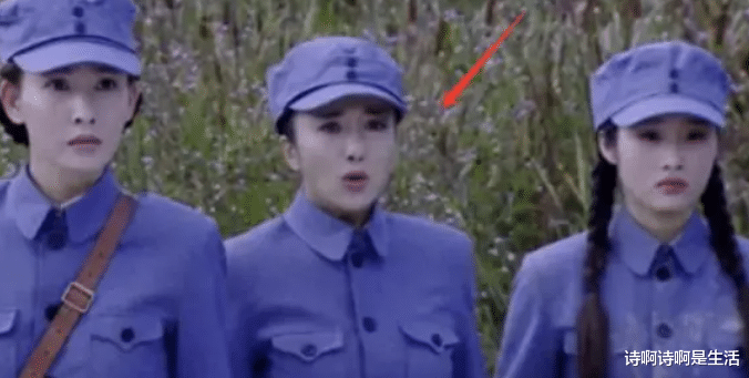 “馒头脸”的风吹进央视:钱花了事业毁了,王珞丹素颜出镜赢麻了