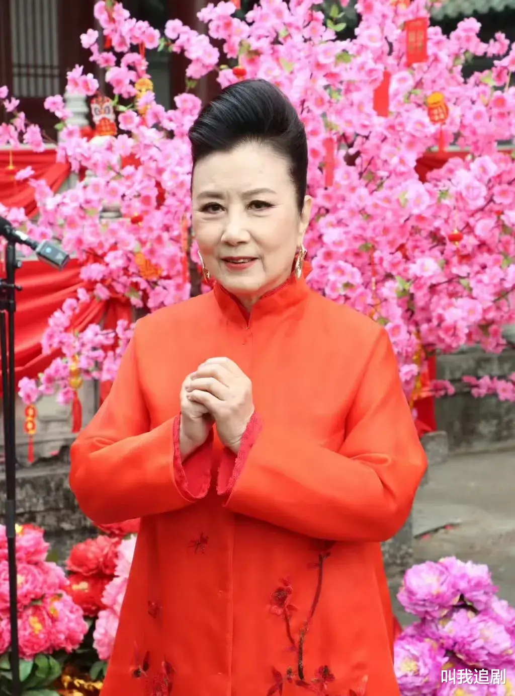 杨茜尧直言对本次奖项结果失望!晚会后发文意有所指,汪明荃采访回应赛果争议