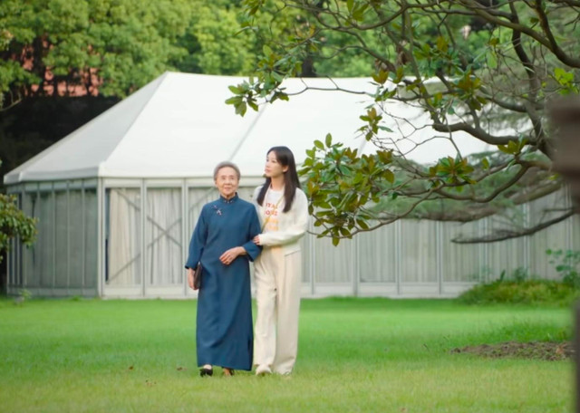 《承欢记》直到了解陈淑珍为何住在养老院,才明白老麦为何这么穷