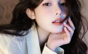 男友的迷妹为拆散我俩，竟造我黄谣诋毁我身份，我淡定收集证据看她表演……