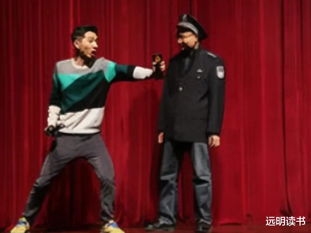 陈大愚：陈佩斯独生子，为父亲连着生4个孩子，让他享受天伦之乐