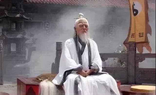 看你玩的串就知道是哪一门派!