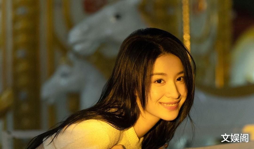 因戏生情被曝过两段恋情，本身很优秀，奈何负面新闻多