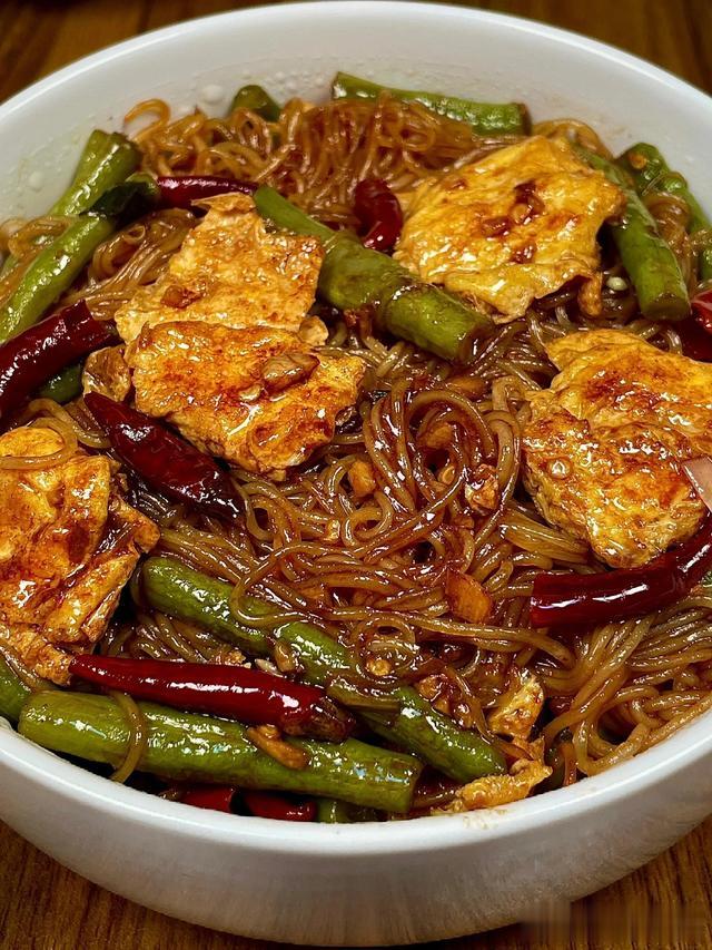 中伏遇立秋,建议老年人别节省,这6道菜别错过,荤素搭配强身体