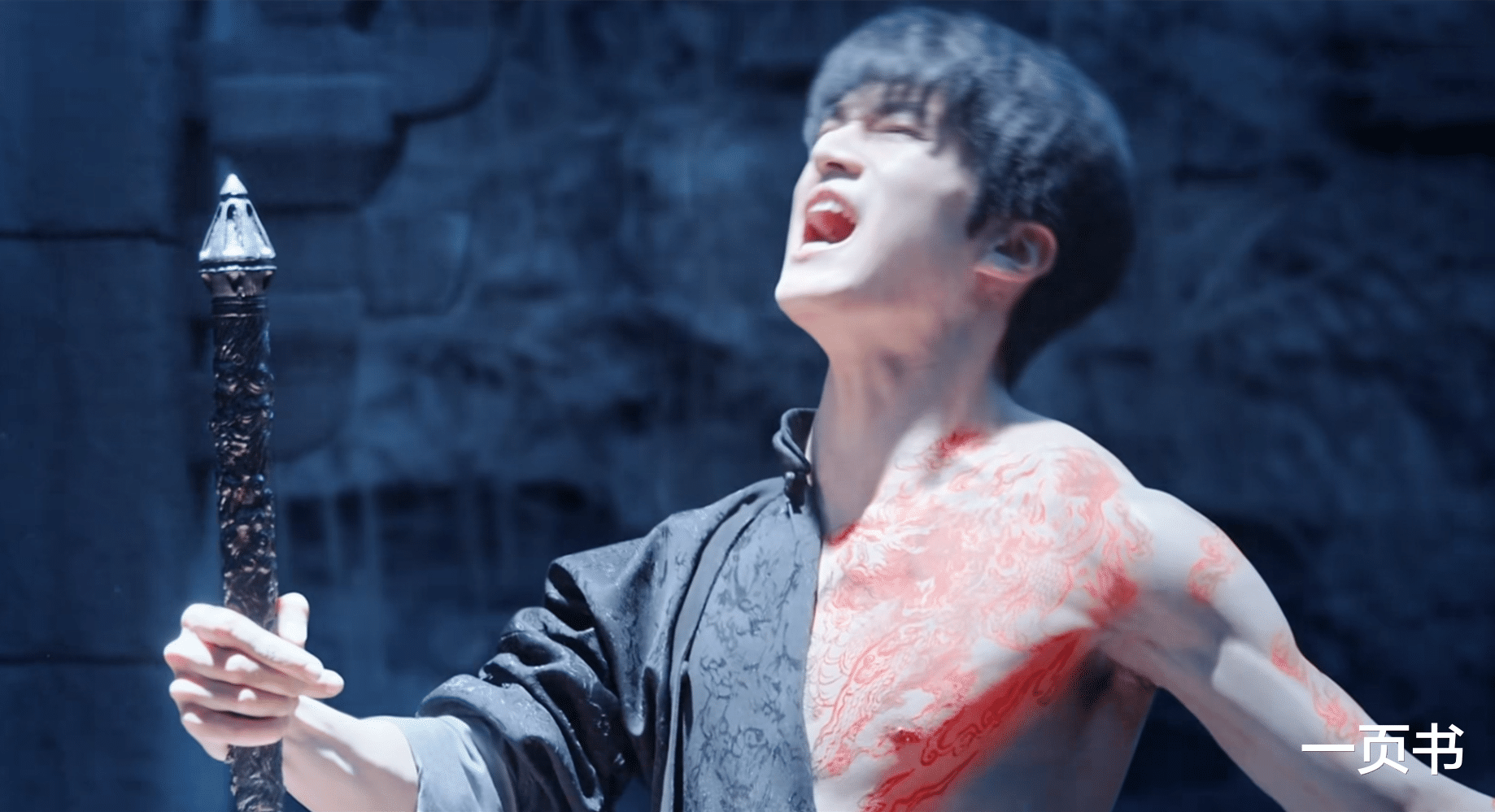 《藏海花》魔改严重,张念、张九日为何仇恨张起灵?又是因爱生恨