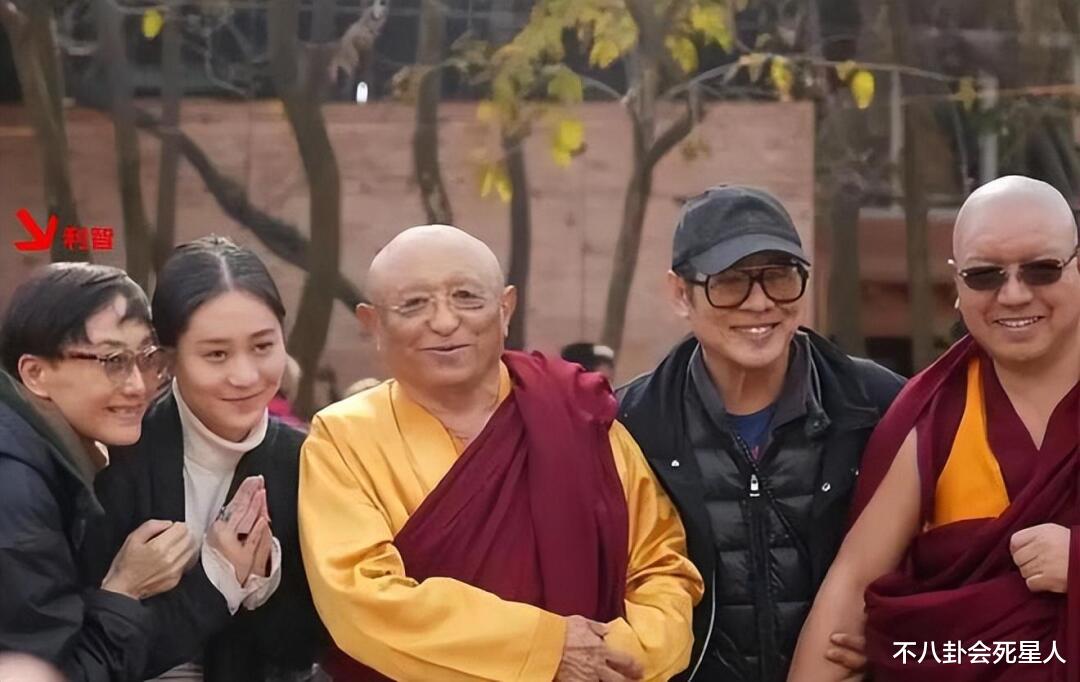 36岁知名女星自曝国外生活难,看病困难又贵,几千万财产被偷光