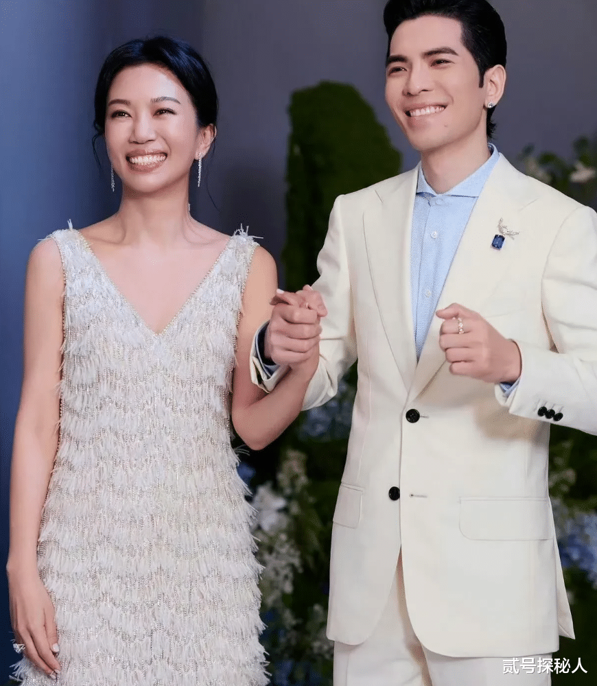 萧敬腾大婚,娶了51岁的富婆?被公公现场催生,网友:早绝经了!