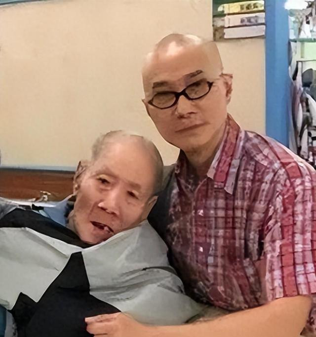 香港金牌配角黄虾病逝，享年76岁，中风入院晚年凄凉独居养老院
