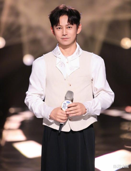 《歌手》总决赛,张杰助阵凡希亚,王心凌帮汪苏泷,孙楠帮唱绝了