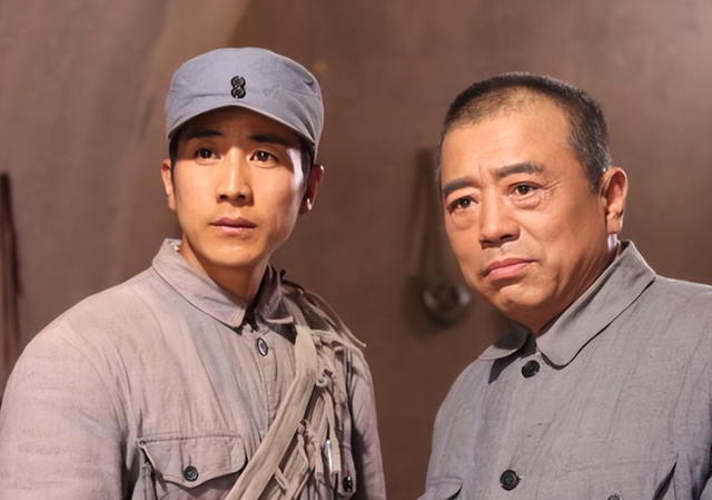 彭德怀扮演者宗利群去世,生前坚持每天步行万米,儿子也成演员