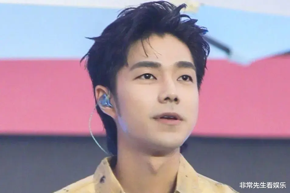 《披哥4》官宣定档,7人已淘汰,没有意难平,李佳琦和杜海涛争议大