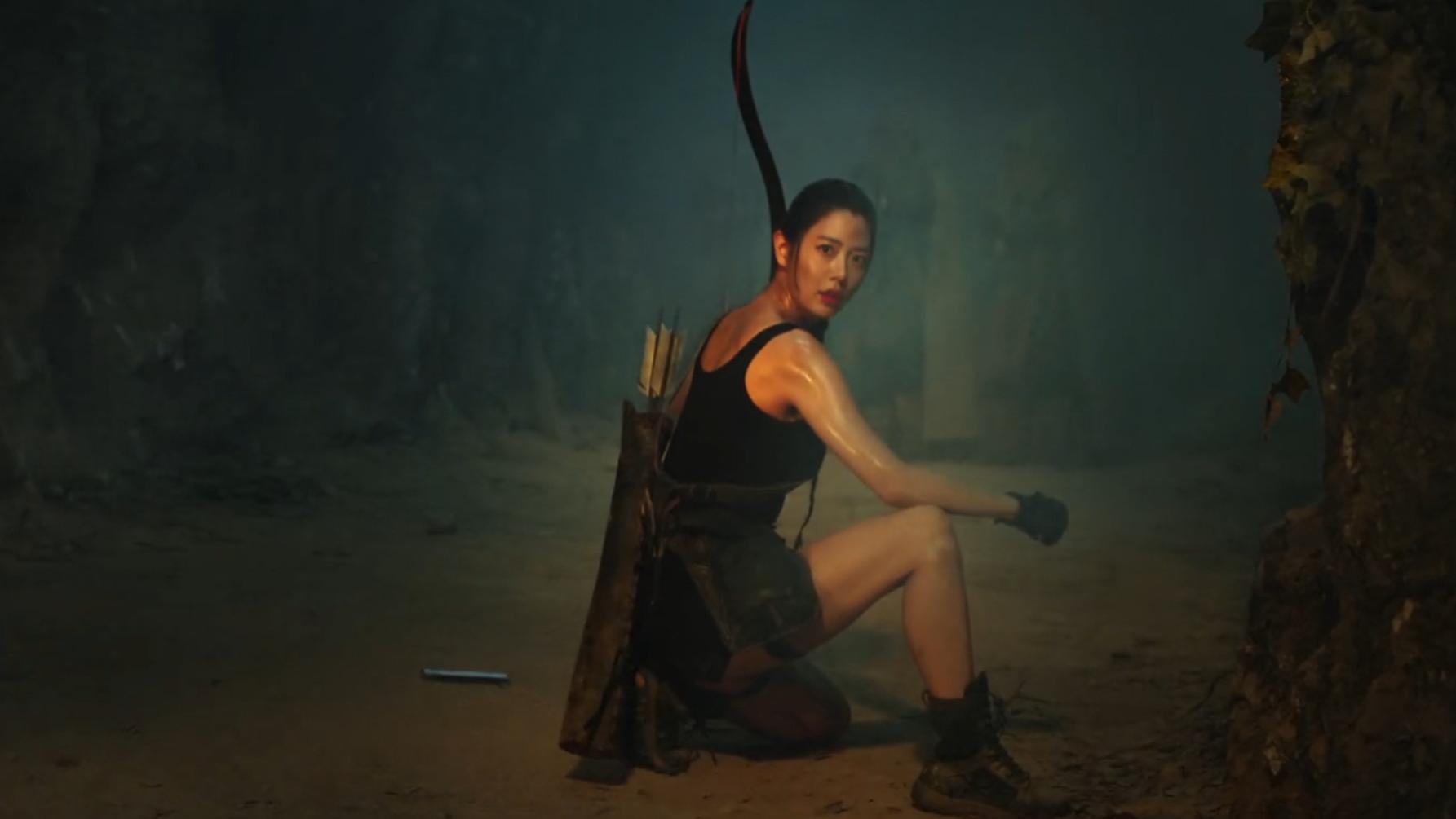 ?《关中诡事》首播，2小时冲上飙升榜第一，克拉拉身材成最大看点