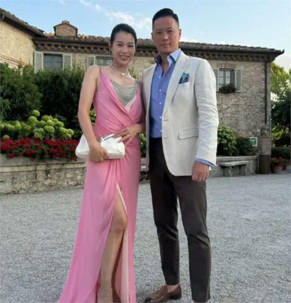 这一次，在吴千语婚礼上光芒万丈的胡杏儿，揭开了黄宗泽惨淡结局