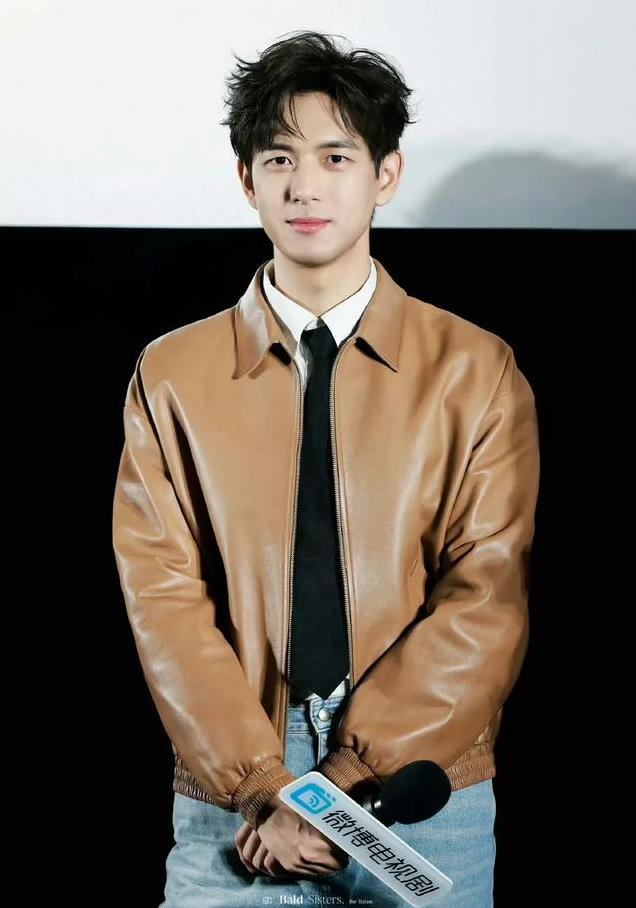 身高180以上的美男出炉，瑞风眼帅哥登顶，林更新16于适14李现10