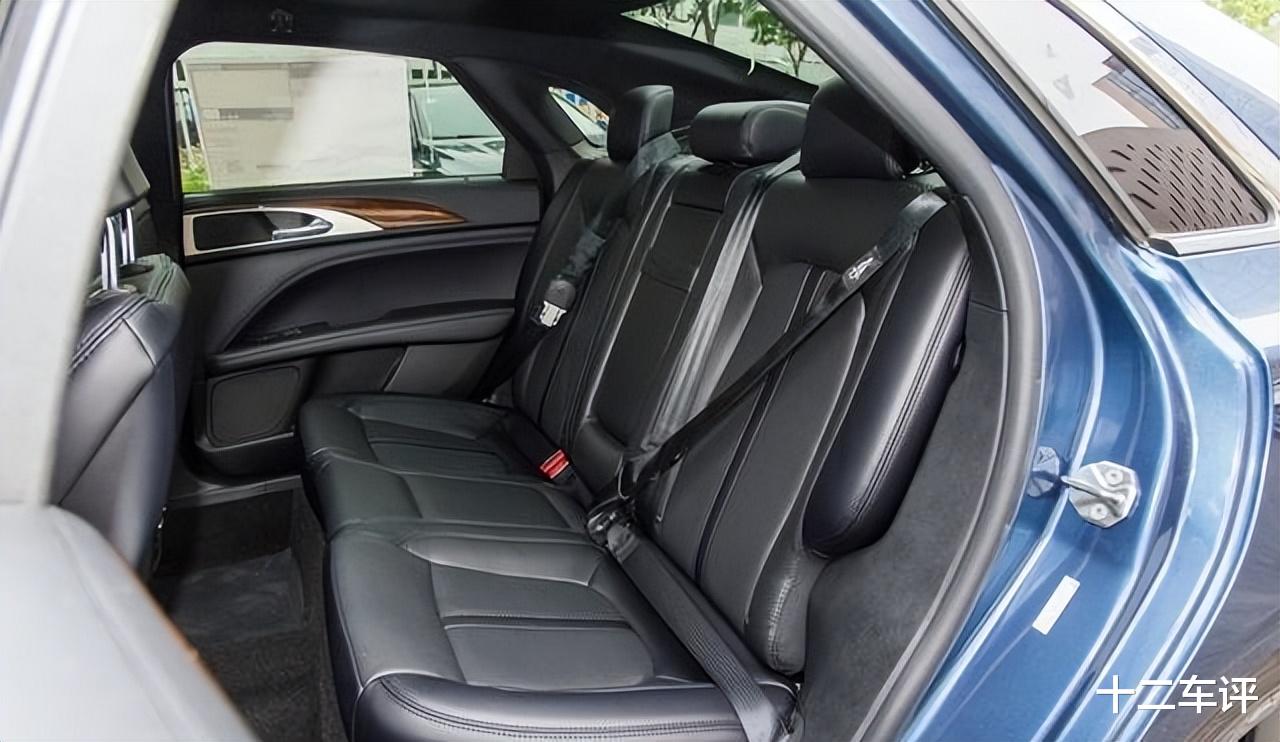 别总盯着凯美瑞,这车203马力,已降至22万,开出门比B-B-A有面子