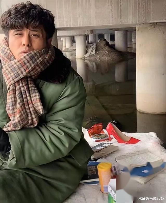 欠债百万住桥洞、离婚、锒铛入狱,星光大道草根歌手现状太落魄?