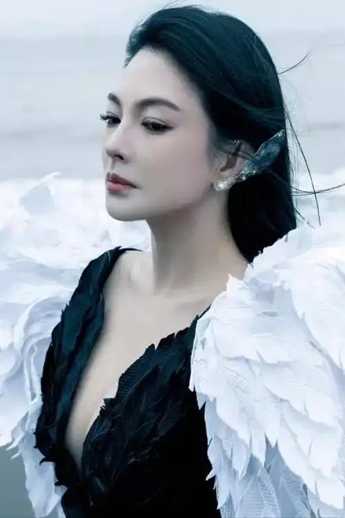 大美女，张雨绮