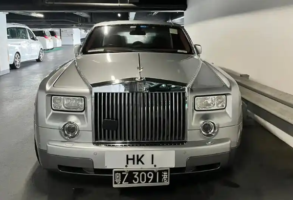 最新车牌来了，比绿牌还丑！还有全汉字车牌？车主：有点太难看了