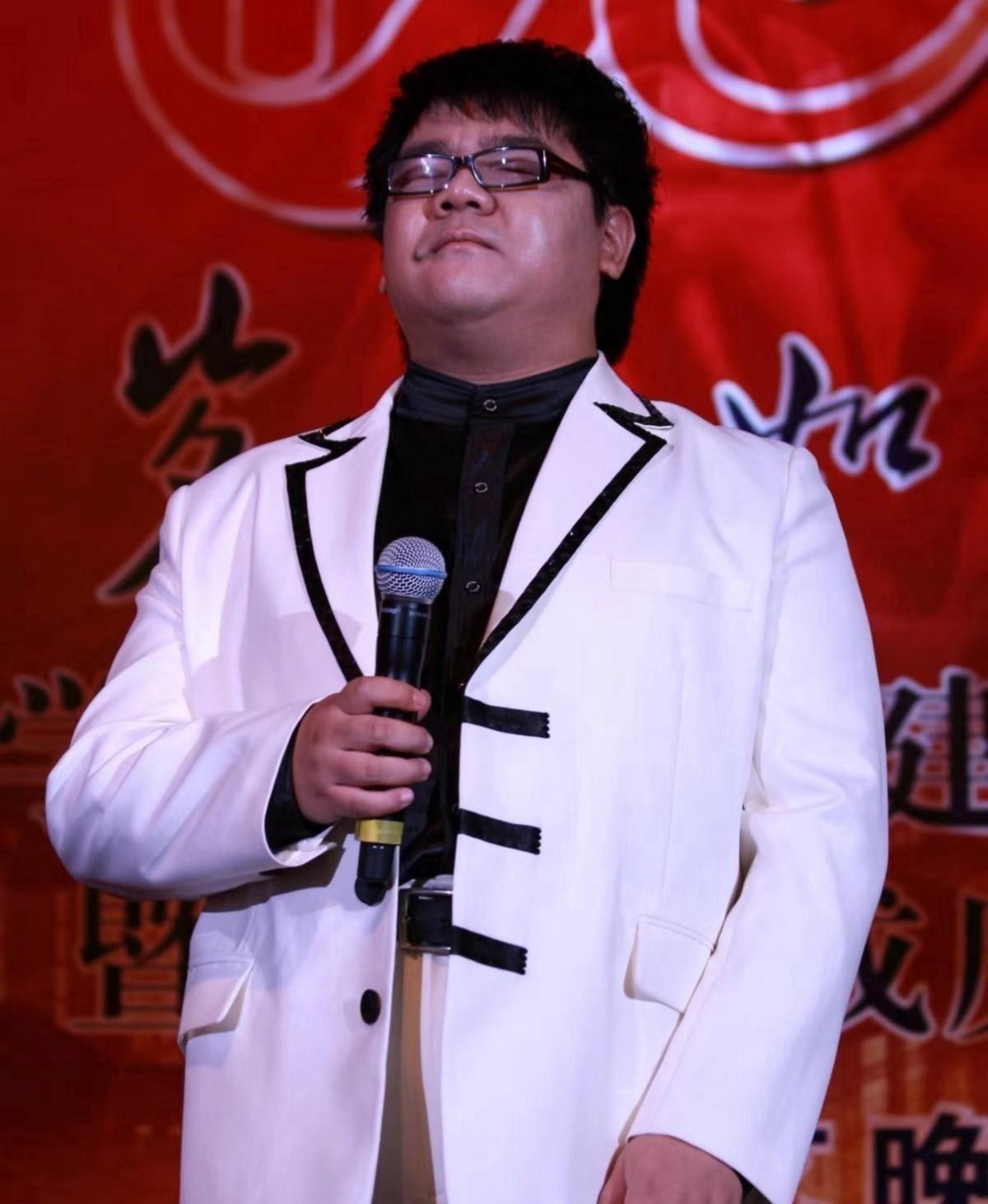 善恶终有报!狂妄自大的“盲人”歌手杨光,终究付出了惨痛代价