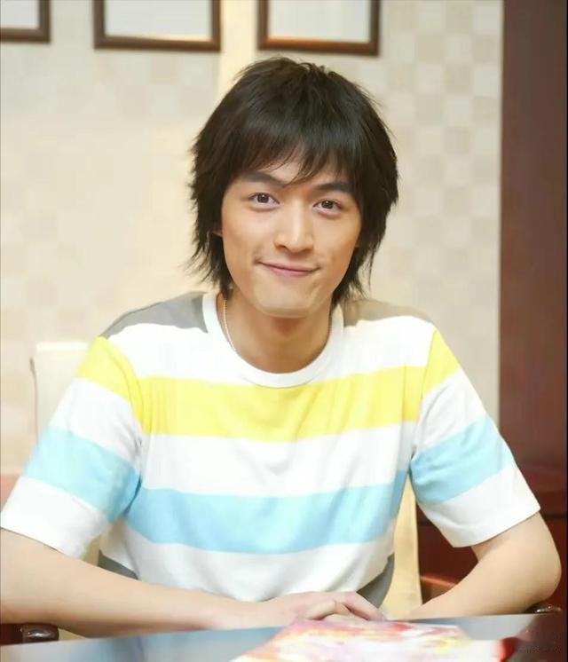 薛佳凝：分手13年，胡歌已婚我皈依佛门，一别两宽请勿心疼