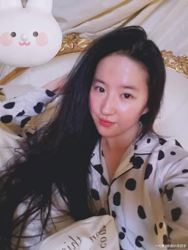 娱乐圈这几个人的精神状态真的绝，看完乳腺结节都好了！太爽了！