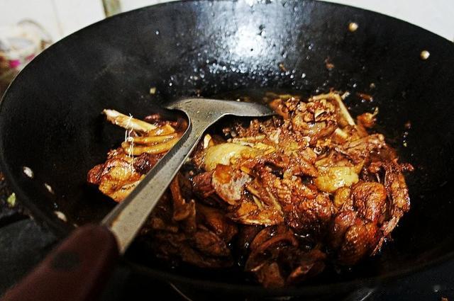 中秋家宴，4道硬菜端上桌，色香味美，简单易上手，好吃又吉祥