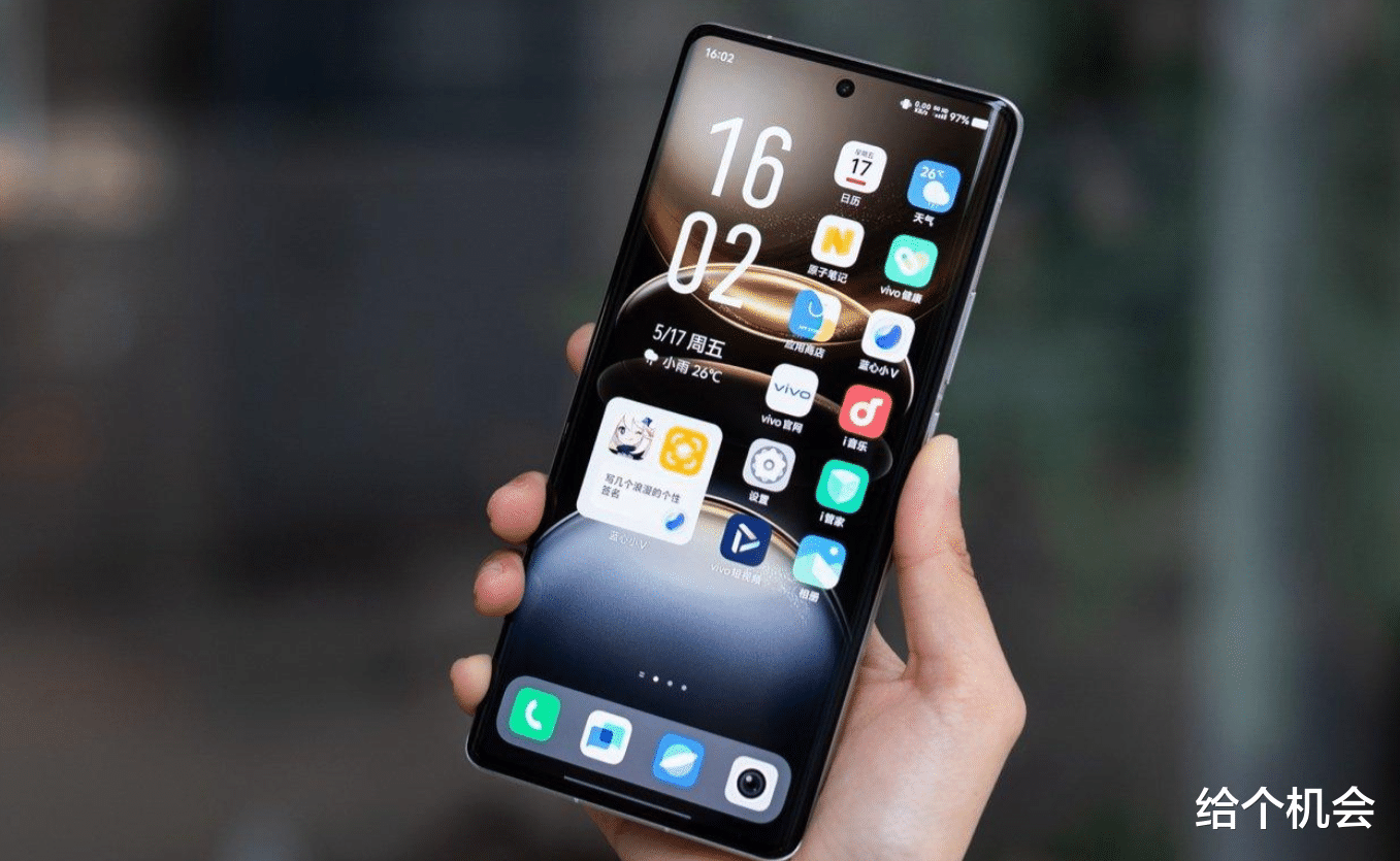 想要六年不换手机，建议一步到位买高端手机，目前这3款很合适