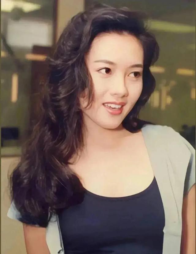 永恒女神李丽珍