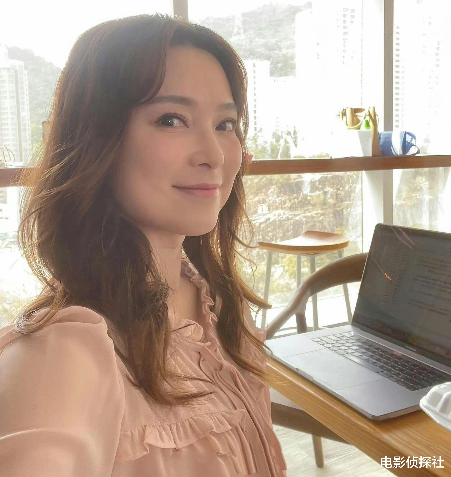 与郭晋安离婚后,欧倩怡首次接受采访,笑容灿烂称有在玩交友软件