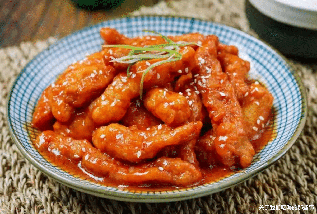 做糖醋里脊，牢记糖醋比例和挂糊技巧，回回成功，大人孩子都爱吃