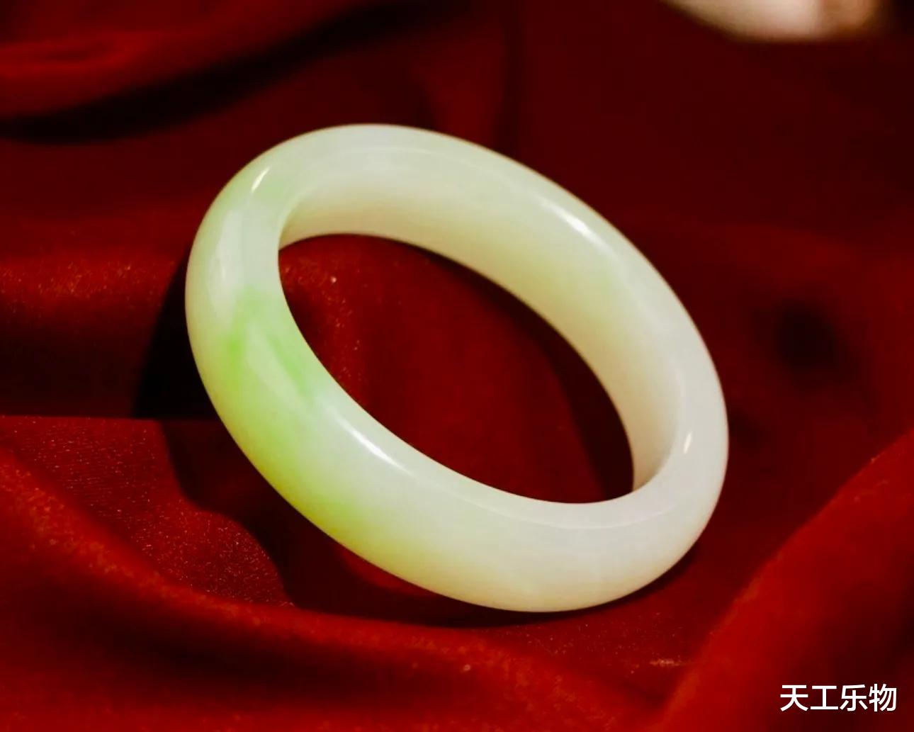 和田玉染色重灾区!三色“红绿灯”黄沁、红糖、翠青!