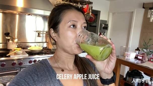 她被称鲶鱼港姐，父亲拥餐饮集团，息影嫁人生仨孩，活成人生赢家