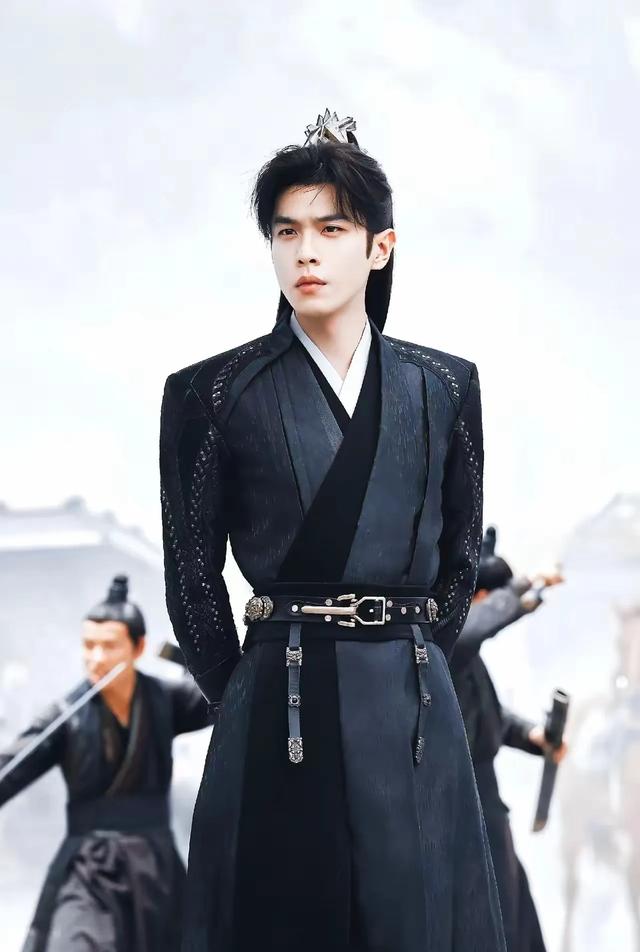 男演员长相有多重要?《庆余年》两季范闲31岁和36岁,差距明显