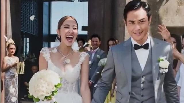 郑嘉颖岳父母首出镜，年轻有钱还帮带娃！豪宅容纳20余人，赢家！