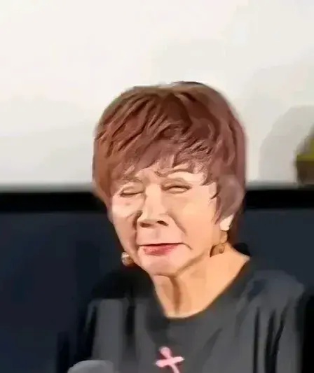 蔡明，翻车了！才62岁的她怎么就老成这样？优雅精致的老去太难了