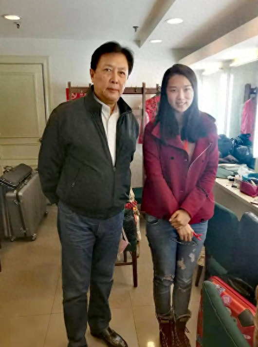 “晚节不保”，这一次，再多的名和利都救不了71岁的唐国强