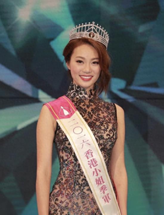 恭喜!前港姐诞下双胞胎儿子,嫁大马首富孙子,曾说不适合娱乐圈