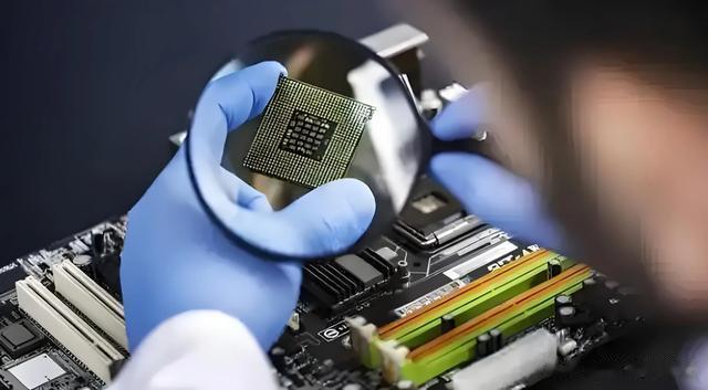 美芯片巨头高通进博全勤背后:中国销售占66%,担心华为抢市场