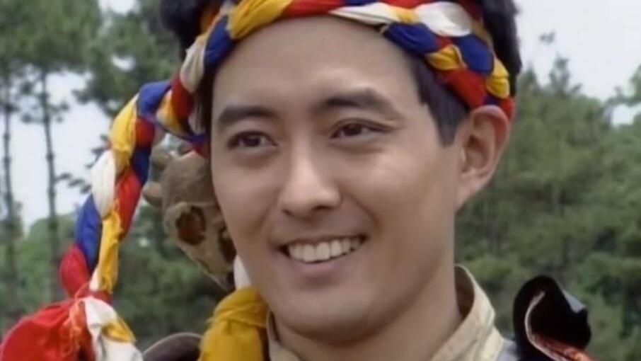 明明是琼瑶剧最阳光帅气男主，却戴了十几集面具，太浪费他颜值了