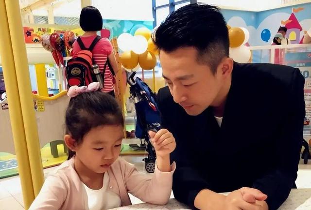 汪小菲获得儿女抚养权!S妈深夜崩溃想念大S,哭喊11字惹人泪奔