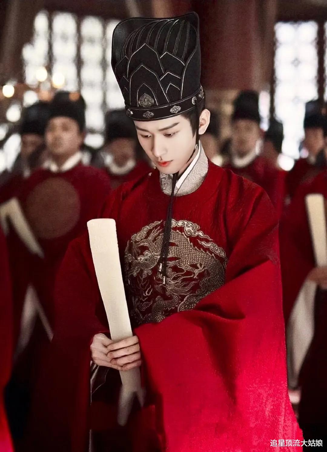 “王炸剧”轮番来袭,三大平台正面刚,谁能成为你的心头好?