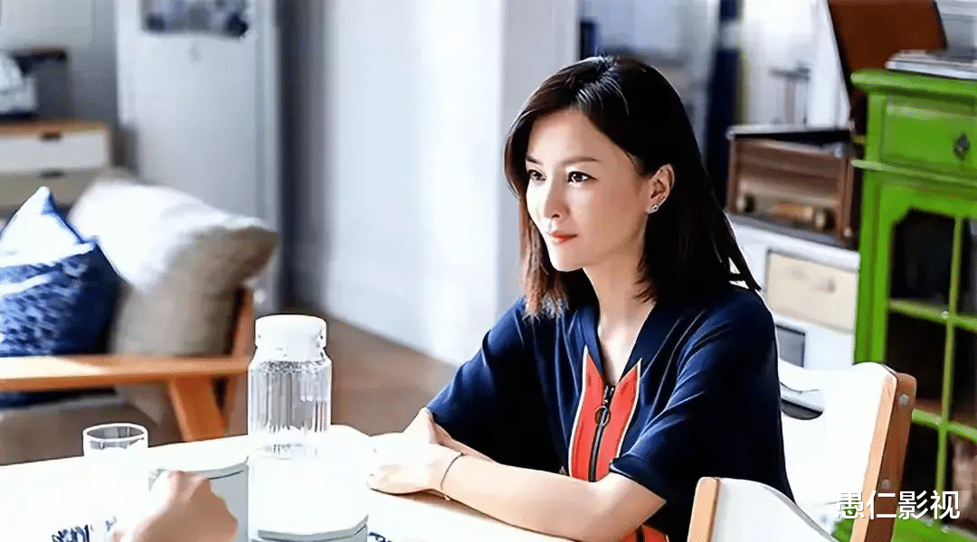 刘孜: 与富商相恋3个月闪婚,婚后生一子,丈夫一家把她宠成宝